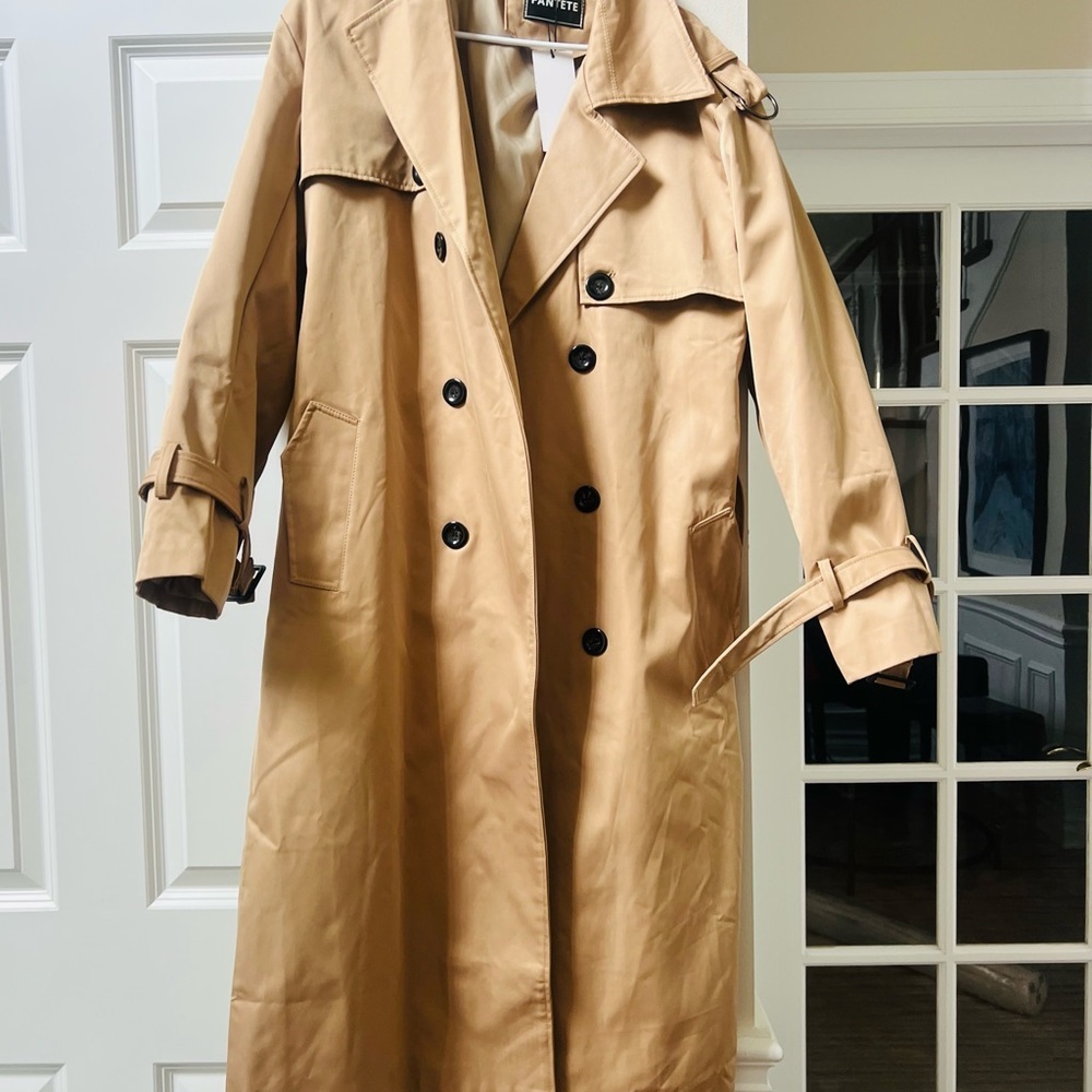 NWT  Classic Tan Trench Coat fits like a large female but says xs on tag - Picture 2 of 8